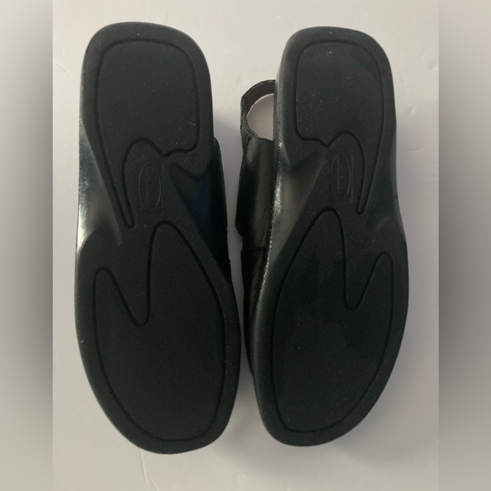 Dr. Scholl's Black Leather Adjustable Slingback Sandals - Picture 3 of 8